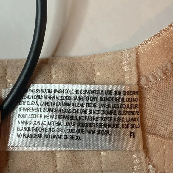 WACOAL Bra Embrace T-Shirt Underwire Tan 32 DD NWT - Picture 12 of 13